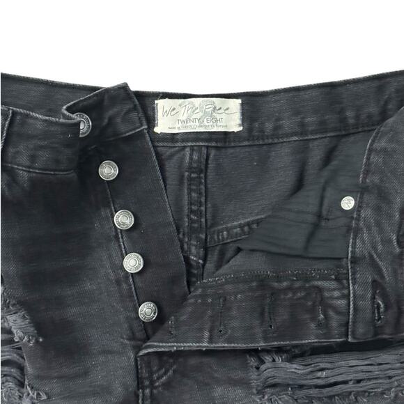 NWT! Free People Maggie Mid Rise Distressed Cut-Off Black Shorts - Size 28 - Picture 9 of 9